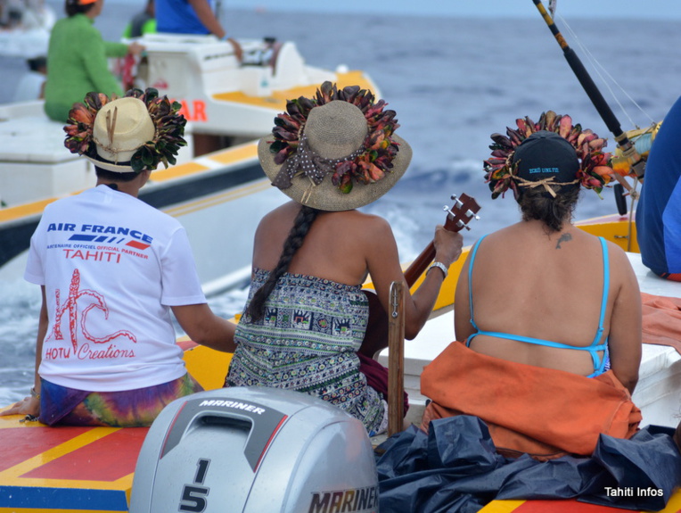 Ambiance ukulele pendant l'arrivée à Bora Bora