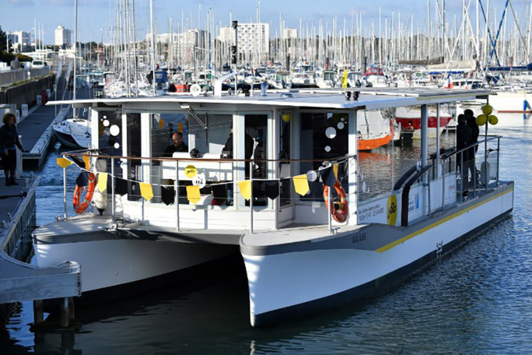 La Rochelle expérimente le premier "bus de mer" fonctionnant à l'hydrogène