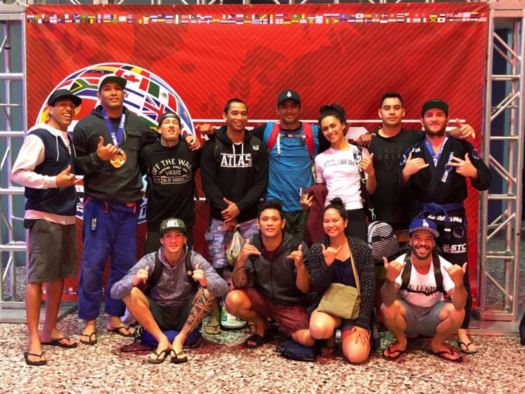 Jiu jitsu brésilien - Championnat du Monde SJJIF : Les clubs tahitiens au top Jiu jitsu brésilien - Championnat du Monde SJJIF : Les clubs tahitiens au top