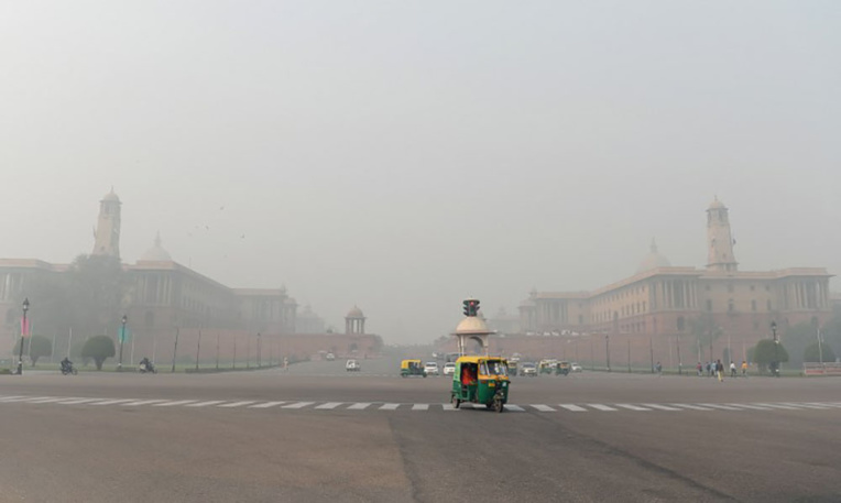 Inde: les écoles de New Delhi rouvrent malgré la pollution persistante