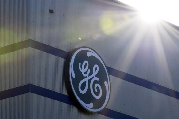 En difficulté, GE se recentre et va supprimer des milliers d'emplois
