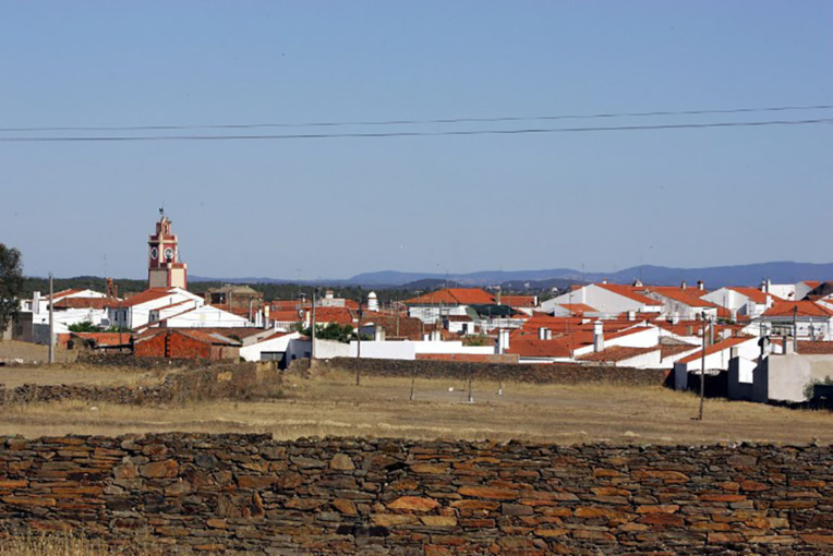 Face à la sécheresse, les Portugais appelés à économiser l'eau Face à la sécheresse, les Portugais appelés à économiser l'eau