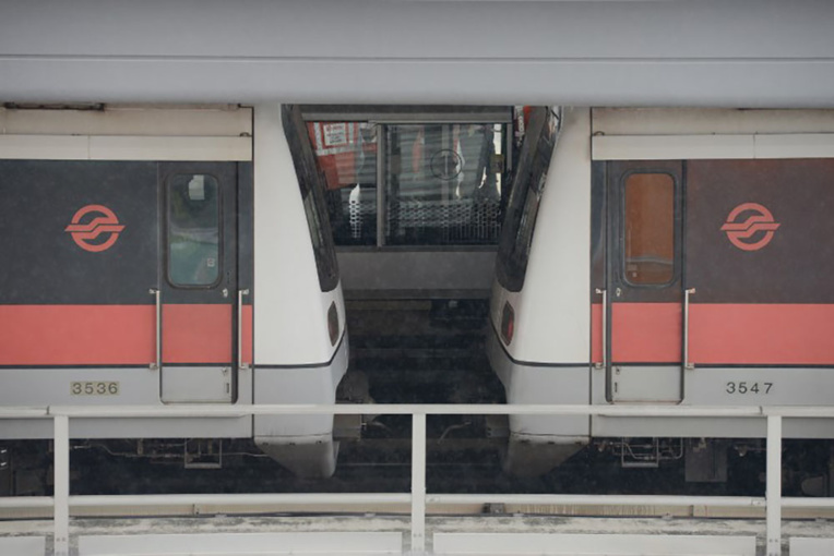 Collision entre deux métros à Singapour: 28 blessés Collision entre deux métros à Singapour: 28 blessés