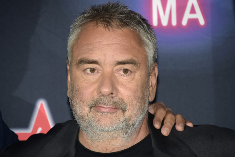 Luc Besson prépare un pilote de série pour ABC avec Jean Dujardin Luc Besson prépare un pilote de série pour ABC avec Jean Dujardin