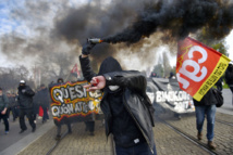 Les opposants aux réformes "libérales" de Macron maintiennent la pression Les opposants aux réformes "libérales" de Macron maintiennent la pression