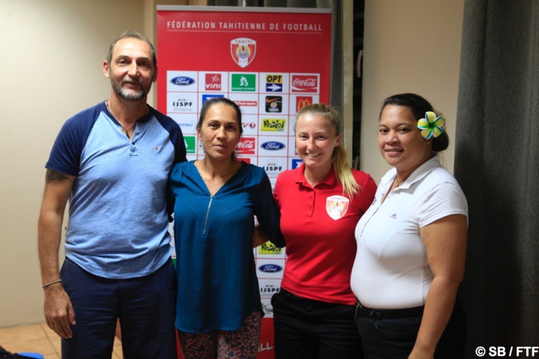 Patrice Flaccadori, Angela Taiarui, Stéphanie Spielmann et Vaihere Toareinui Patrice Flaccadori, Angela Taiarui, Stéphanie Spielmann et Vaihere Toareinui