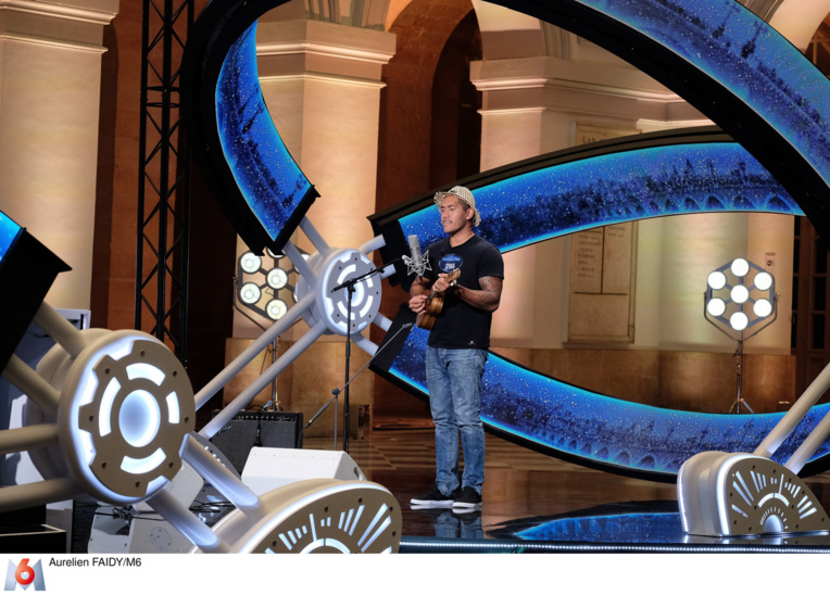 Nouvelle star: après l'épreuve des lignes, Eto reste dans la course Nouvelle star: après l'épreuve des lignes, Eto reste dans la course