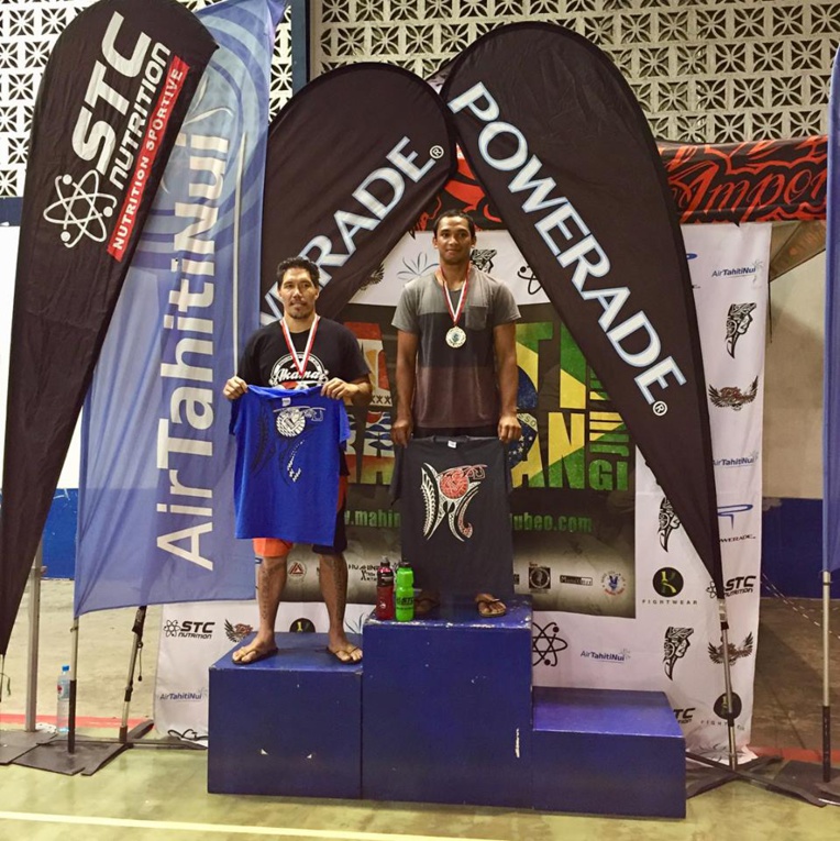 Retour gagnant pour Tehau Sanford