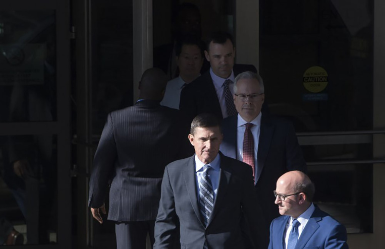 Flynn, ex-conseiller de Trump, plaide coupable dans l'affaire russe Flynn, ex-conseiller de Trump, plaide coupable dans l'affaire russe