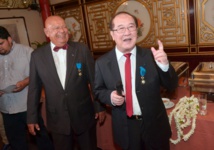 Paul Yeou Chichong élevé au grade d’officier de l’Ordre National du Mérite