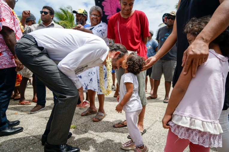 Edouard Philippe n'a pas trébuché sur le Caillou Edouard Philippe n'a pas trébuché sur le Caillou