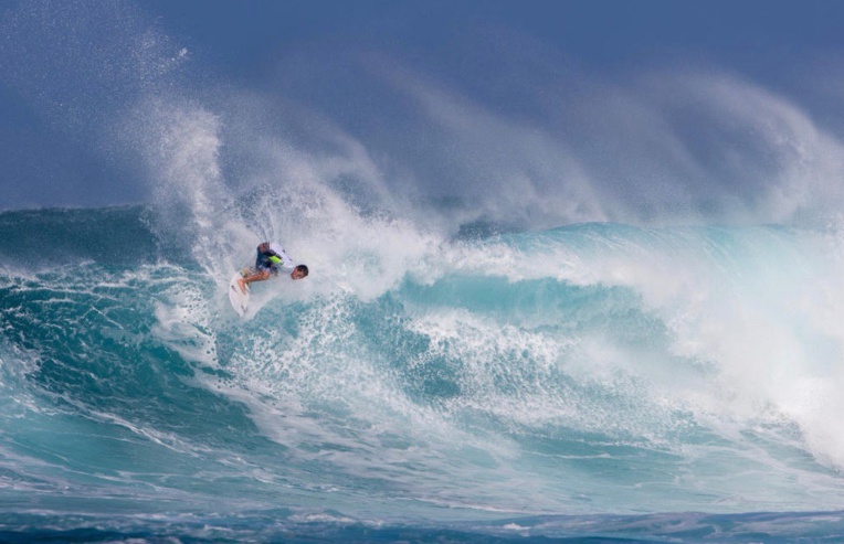 Ariihoe Tefaafana, ici à Sunset Beach, termine 4e de la zone Hawai'i-Tahiti en 2017 Ariihoe Tefaafana, ici à Sunset Beach, termine 4e de la zone Hawai'i-Tahiti en 2017
