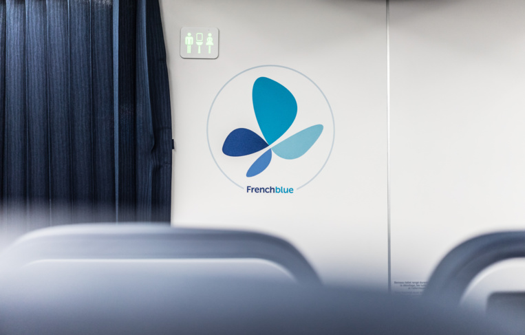 Aller simple Paris-Tahiti de French blue : "de l'affichage" pour Nicole Bouteau Aller simple Paris-Tahiti de French blue : "de l'affichage" pour Nicole Bouteau