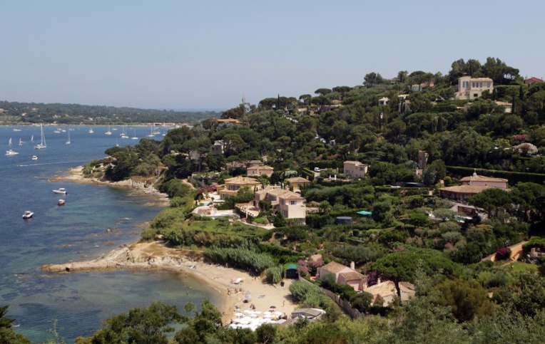 Côte d'Azur: sous la splendeur des villas, l'ombre des affaires louches