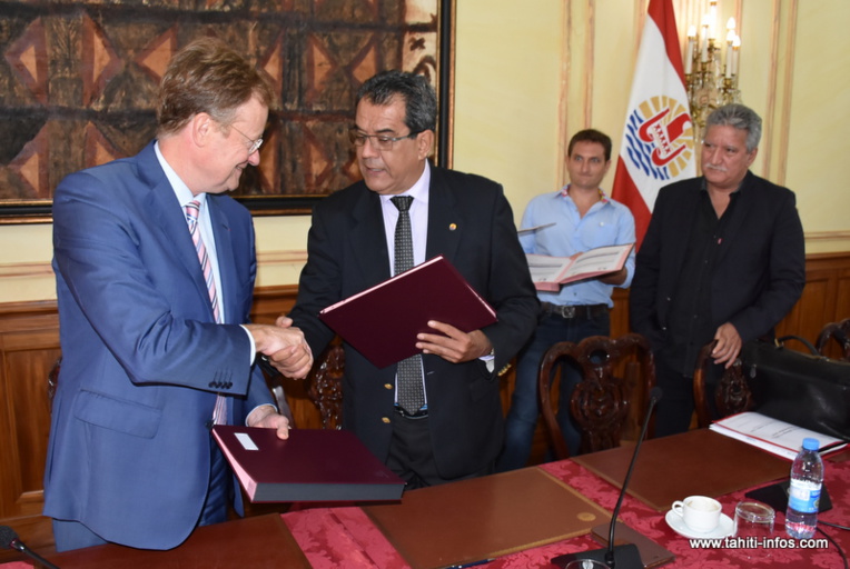 Le Pays et l’Etat cofinancent 16,7 milliards d’investissements en 2018 Le Pays et l’Etat cofinancent 16,7 milliards d’investissements en 2018