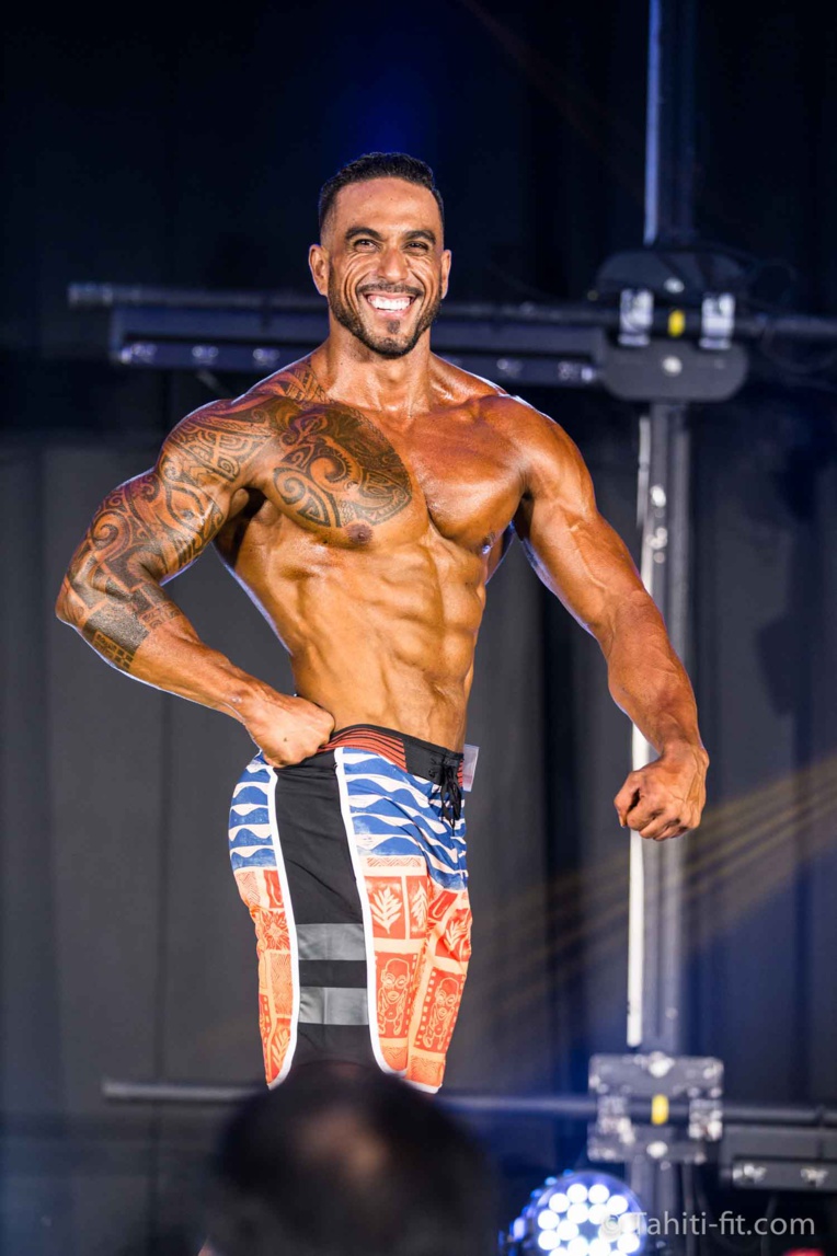 Jean Baptiste Cipriani s'impose face à une vingtaine de concurrents © Tahiti Fit Jean Baptiste Cipriani s'impose face à une vingtaine de concurrents © Tahiti Fit