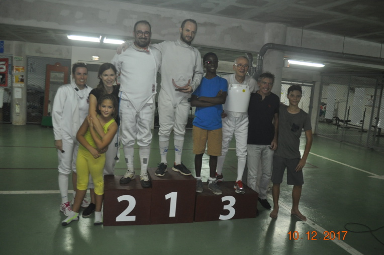 Escrime : une rencontre pleine de tranchant au lycée hôtelier