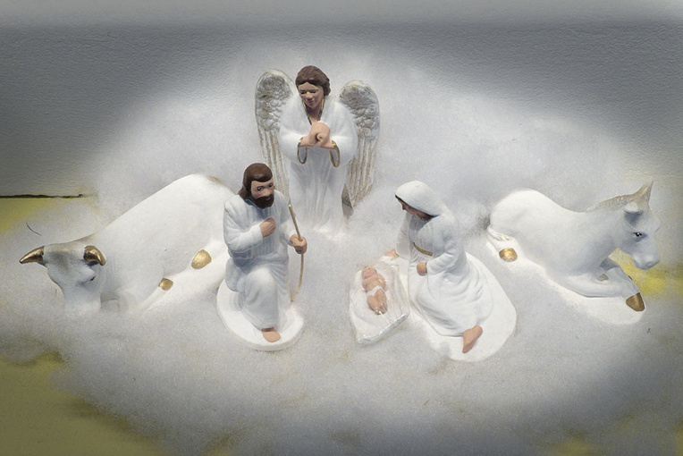 Contraint par la justice, Robert Ménard va déplacer sa crèche de Noël, sans y renoncer Contraint par la justice, Robert Ménard va déplacer sa crèche de Noël, sans y renoncer