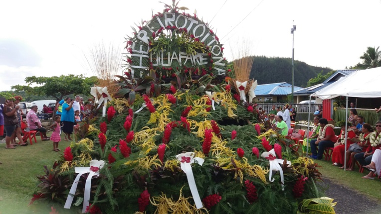 Le mini-heiva a ouvert ses portes dimanche, avec le défilé des chars fleuris. Le mini-heiva a ouvert ses portes dimanche, avec le défilé des chars fleuris.