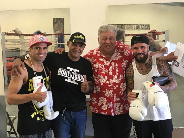 Pesée des boxeurs pour le combat professionnel de ce soir Tautu BRILLANT vs David AFONSO PEREIRA Pesée des boxeurs pour le combat professionnel de ce soir Tautu BRILLANT vs David AFONSO PEREIRA