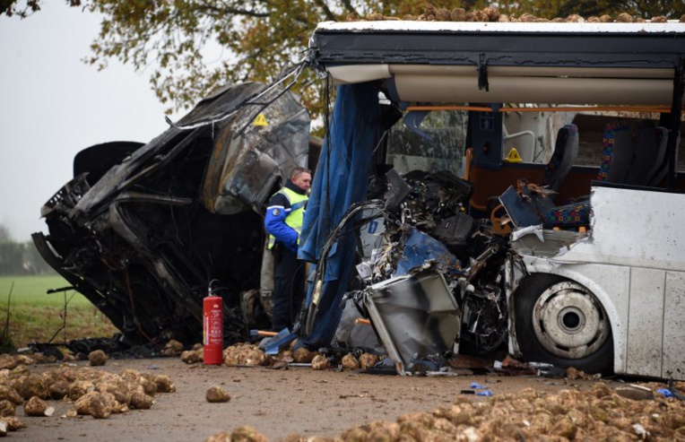 Sécurité routière: le réveillon, dernière soirée à risques d'une sombre année Sécurité routière: le réveillon, dernière soirée à risques d'une sombre année