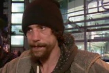 Un "héros" de l'attentat de Manchester reconnaît avoir volé des victimes