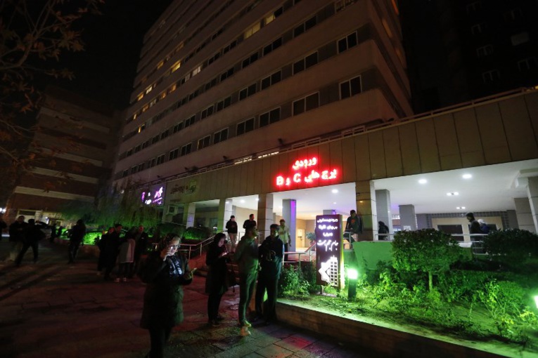 Cinq blessés dans une série de séismes en Iran Cinq blessés dans une série de séismes en Iran