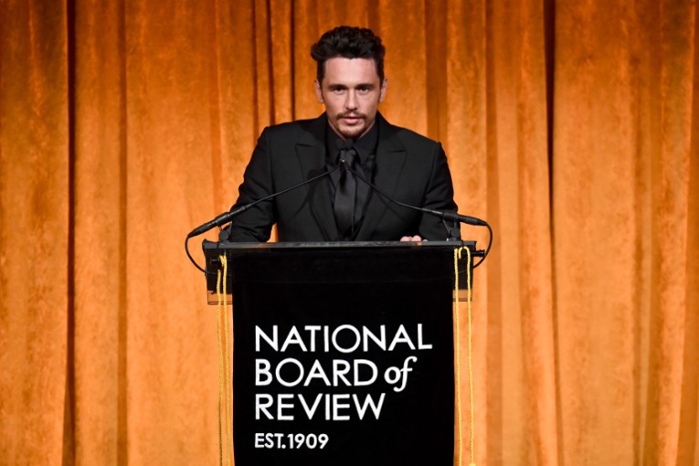 Cinq femmes accusent l'acteur James Franco de comportement inapproprié Cinq femmes accusent l'acteur James Franco de comportement inapproprié