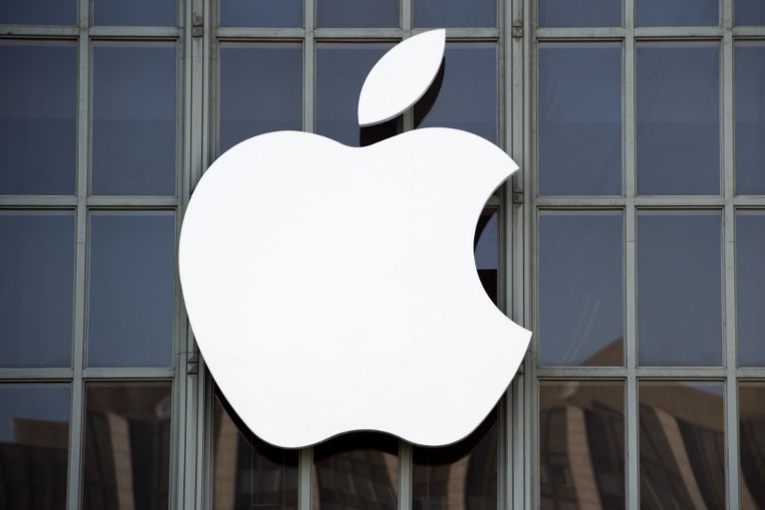 Ralentissement d'iPhone: Apple laissera le choix à ses clients