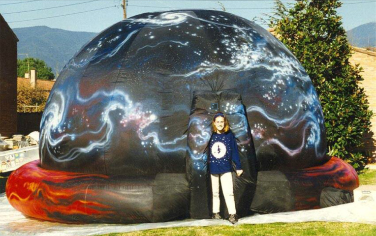 Le nouveau planétarium en commande. Il devrait arriver dans les jours qui viennent.