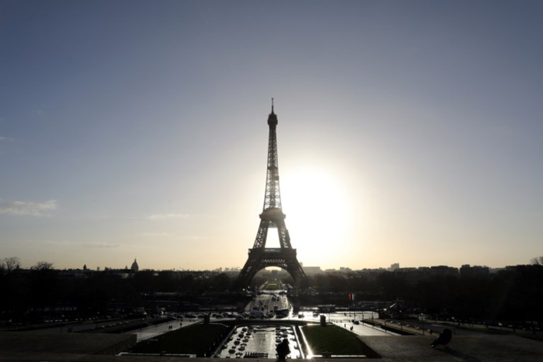 La France renonce à l'Exposition universelle 2025, ses soutiens s'insurgent