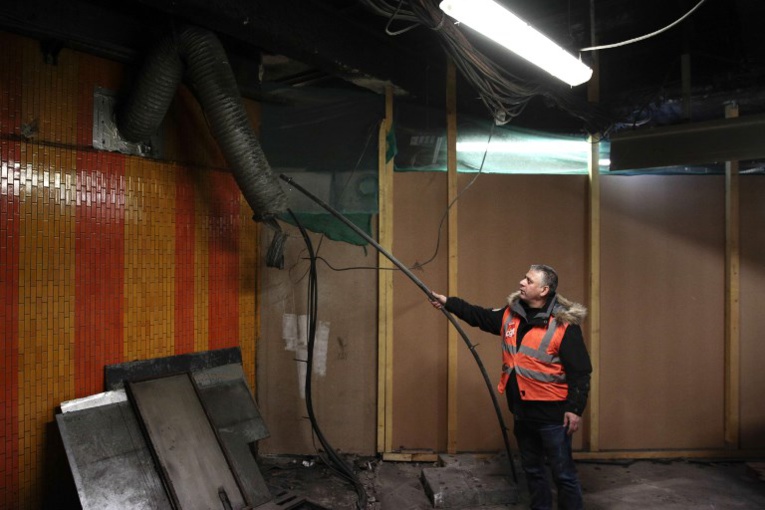 Val-de-Marne: un lycée de 900 élèves déménage pour cause d'amiante Val-de-Marne: un lycée de 900 élèves déménage pour cause d'amiante