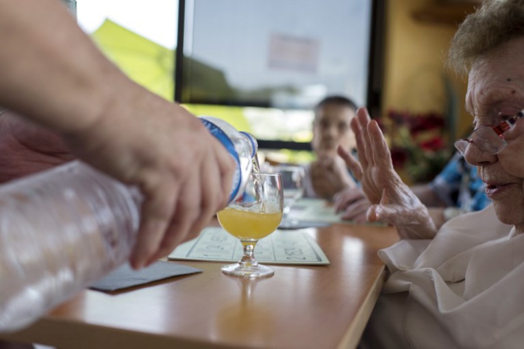 Personnes âgées: déblocage de fonds pour les Ehpad avant une grève inédite mardi Personnes âgées: déblocage de fonds pour les Ehpad avant une grève inédite mardi
