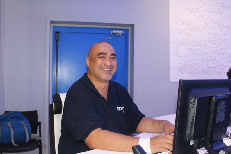 Thom Tuheiava travaille chez EDT depuis 32 ans. Thom Tuheiava travaille chez EDT depuis 32 ans.