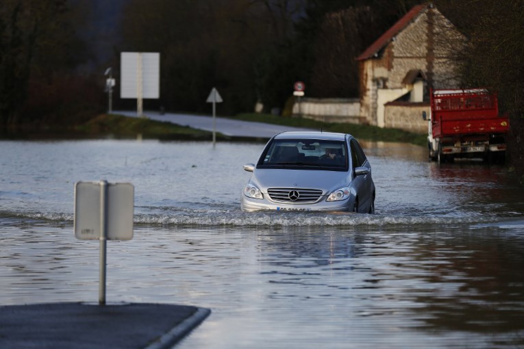 Près de Rouen, les maisons inondées au gré des marées