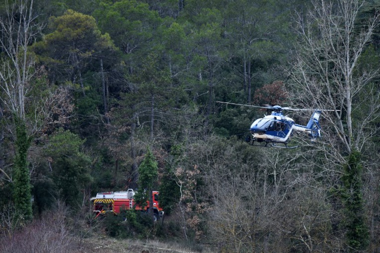 Le crash de deux hélicoptères militaires fait cinq morts dans le Var Le crash de deux hélicoptères militaires fait cinq morts dans le Var