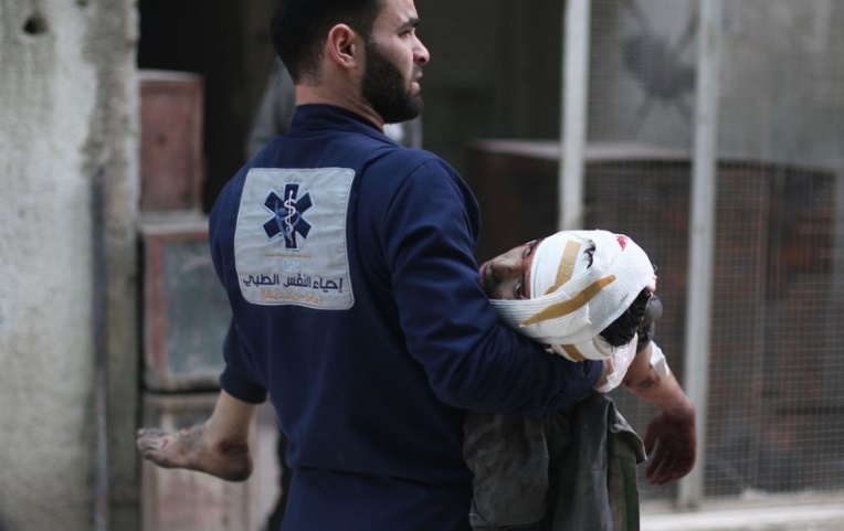 Journée meurtrière en Syrie, 28 civils tués dans des raids près de Damas Journée meurtrière en Syrie, 28 civils tués dans des raids près de Damas