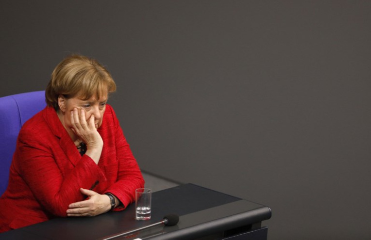 Angela Merkel prête à des "compromis" pour obtenir un gouvernement Angela Merkel prête à des "compromis" pour obtenir un gouvernement