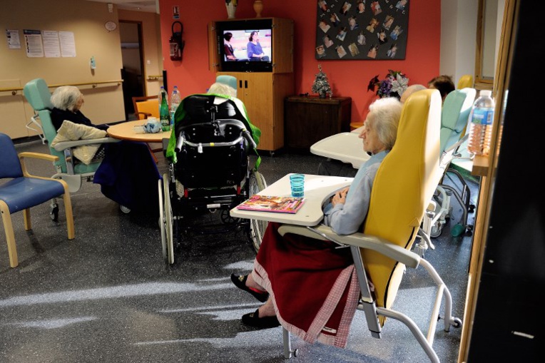 Risque accru de démence chez les seniors sans appareil auditif Risque accru de démence chez les seniors sans appareil auditif