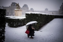 Le nord de la France sous la neige, perturbations dans les transports à Paris Le nord de la France sous la neige, perturbations dans les transports à Paris