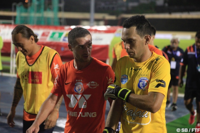 A la mi temps, aucun but n'avait été marqué A la mi temps, aucun but n'avait été marqué