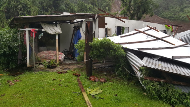 Bilan des pluies : éboulement important à Mahaena et des écoles fermées (photos)
