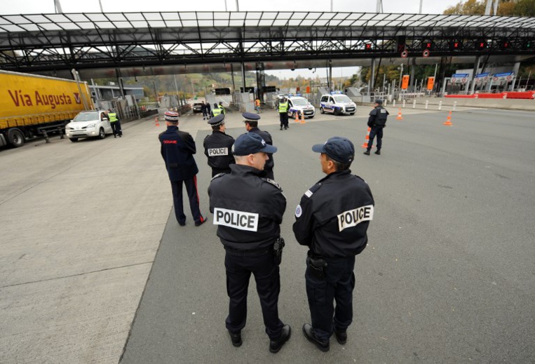 Des octogénaires à contresens sur l'A63 causent deux accidents avec des camions Des octogénaires à contresens sur l'A63 causent deux accidents avec des camions