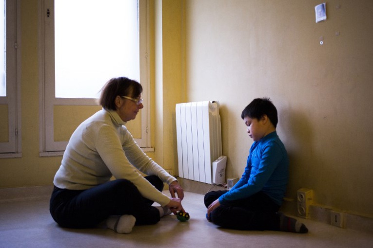 De nouvelles recommandations pour détecter l'autisme plus tôt De nouvelles recommandations pour détecter l'autisme plus tôt