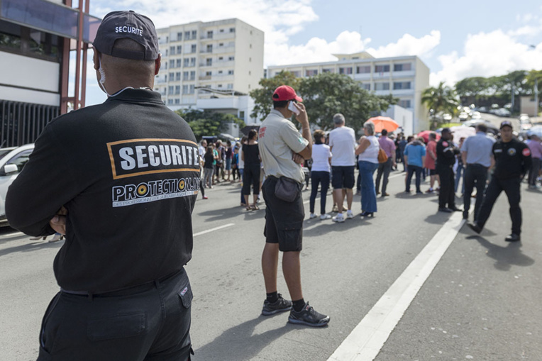 N-Calédonie: polémique entre l'Etat et des partis de droite sur la sécurité