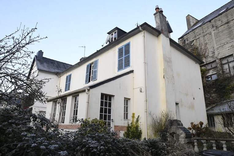 La découverte de deux os humains relance l'affaire Seznec, un siècle après