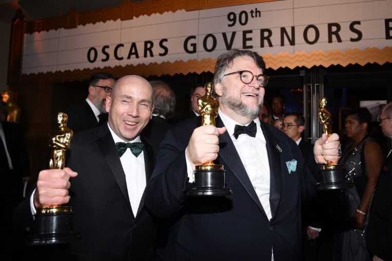 "La Forme de l'eau" triomphe lors d'Oscars appelant à l'inclusion