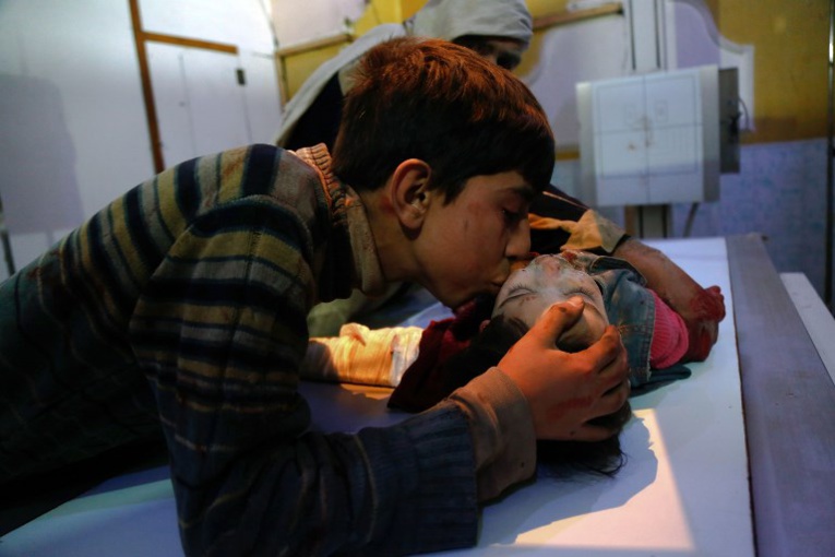 Syrie: les forces du régime progressent dans la Ghouta, sourdes à la trève Syrie: les forces du régime progressent dans la Ghouta, sourdes à la trève