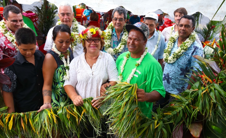 Un bâtiment avec machine à glace pour les pêcheurs de Faratea Un bâtiment avec machine à glace pour les pêcheurs de Faratea