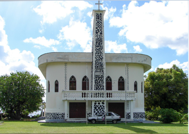 Temple protestant de Tevaitoa, Raiatea (photo : Tahiti Héritage)